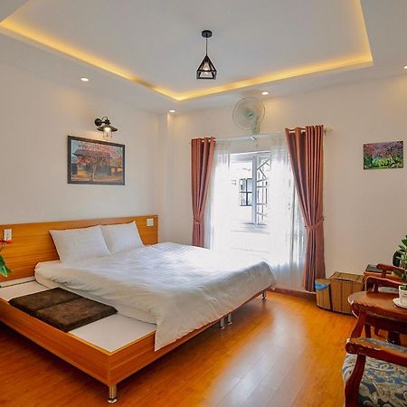 Thanh Anh 2 Hotel - Gan Cho Dem ダラット エクステリア 写真