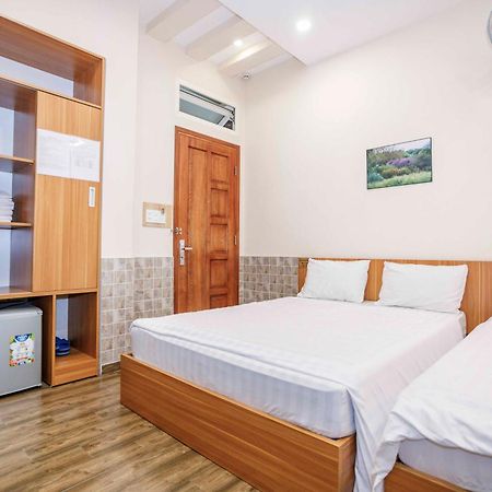 Thanh Anh 2 Hotel - Gan Cho Dem ダラット エクステリア 写真
