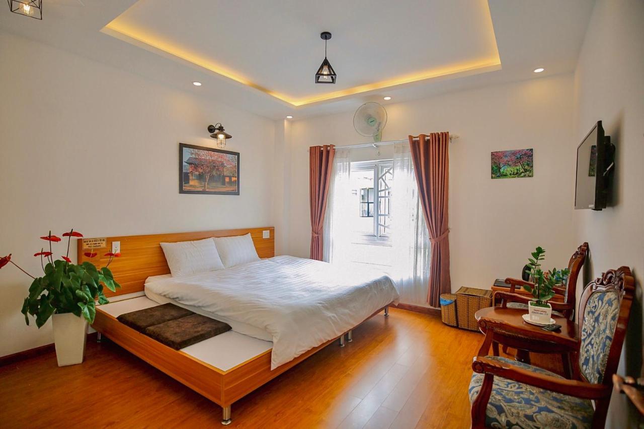 Thanh Anh 2 Hotel - Gan Cho Dem ダラット エクステリア 写真