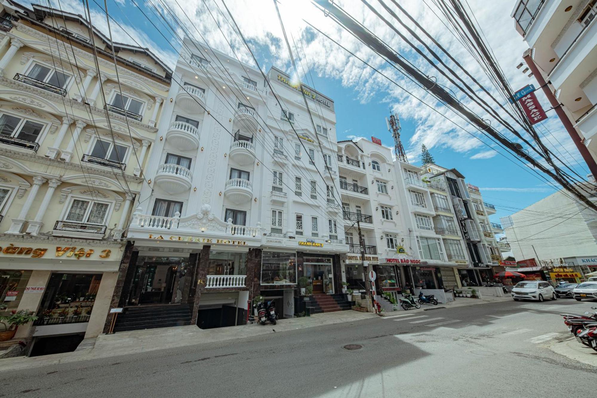 Thanh Anh 2 Hotel - Gan Cho Dem ダラット エクステリア 写真