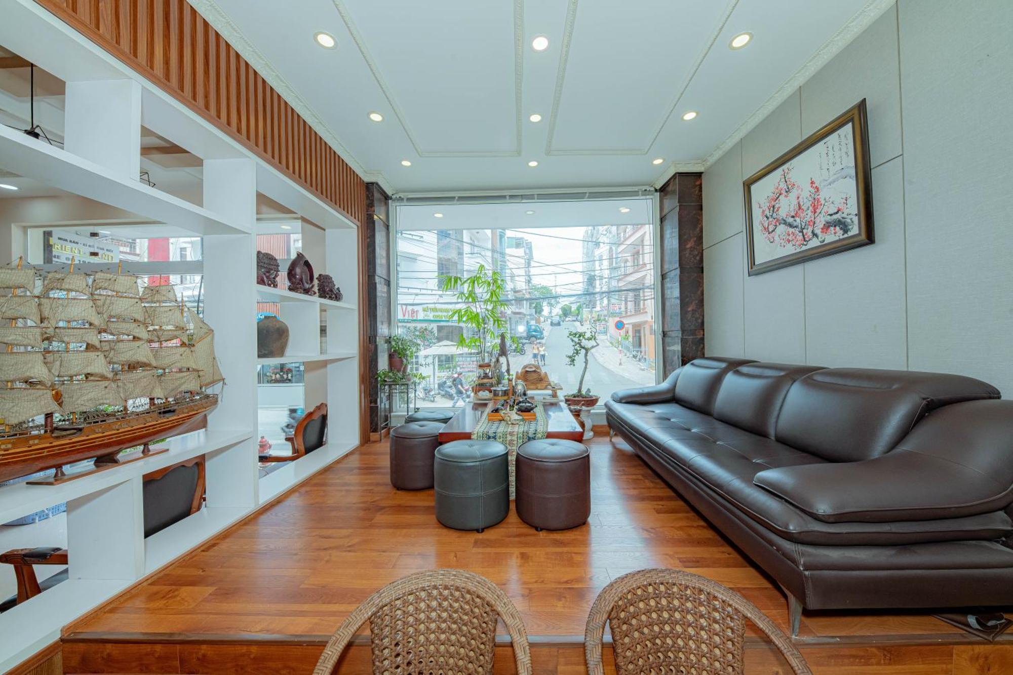 Thanh Anh 2 Hotel - Gan Cho Dem ダラット エクステリア 写真