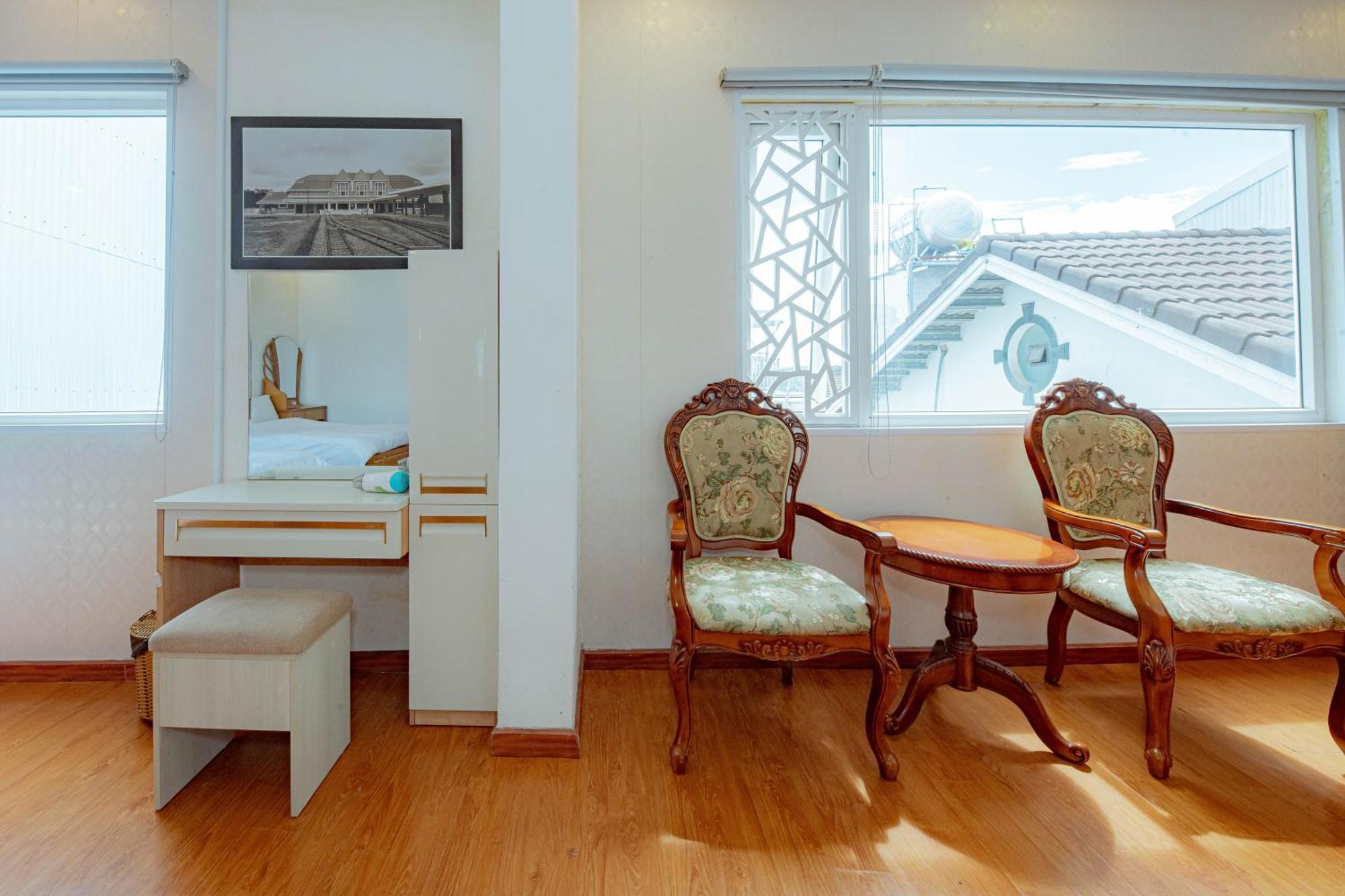 Thanh Anh 2 Hotel - Gan Cho Dem ダラット エクステリア 写真