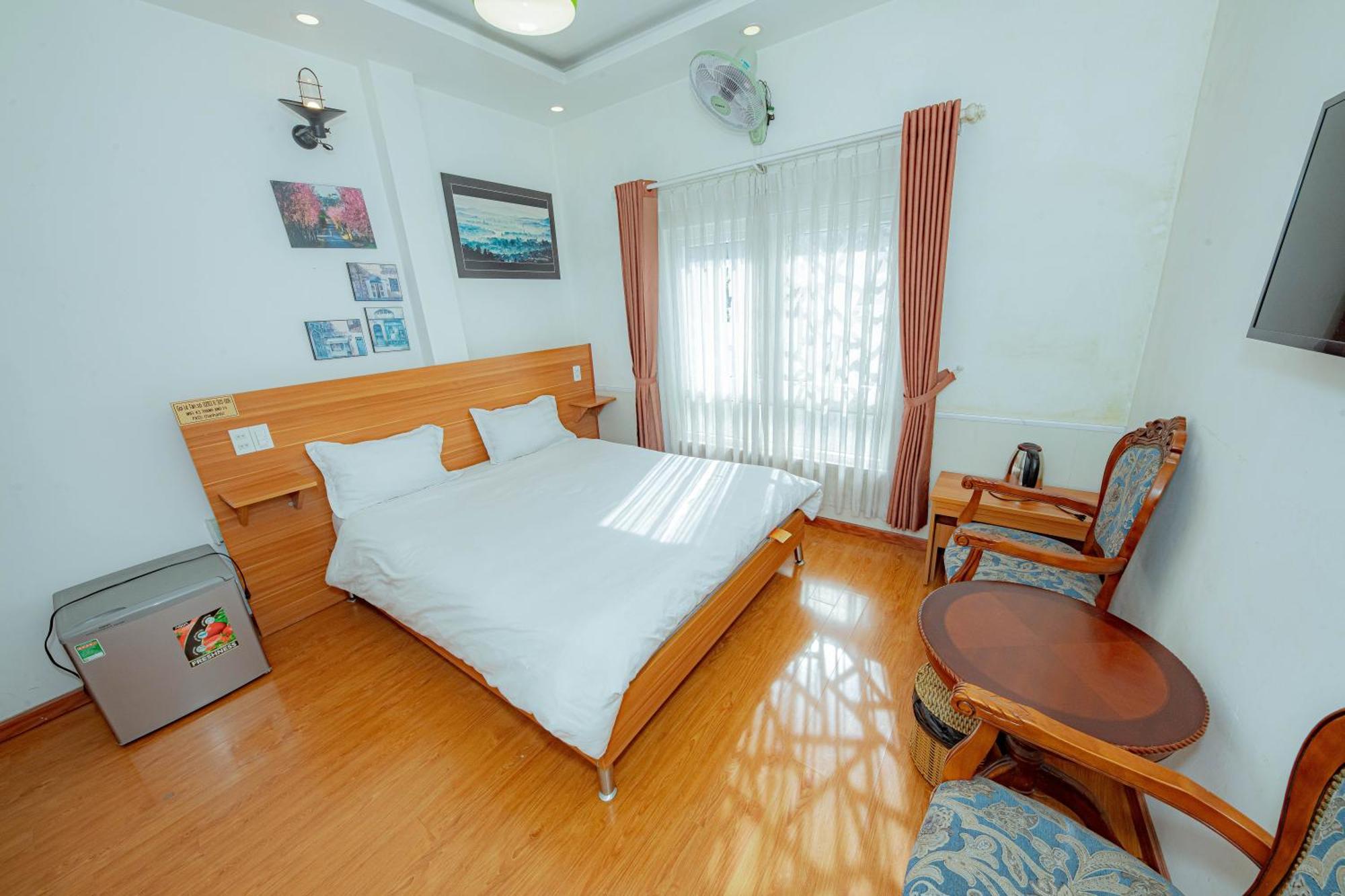 Thanh Anh 2 Hotel - Gan Cho Dem ダラット エクステリア 写真