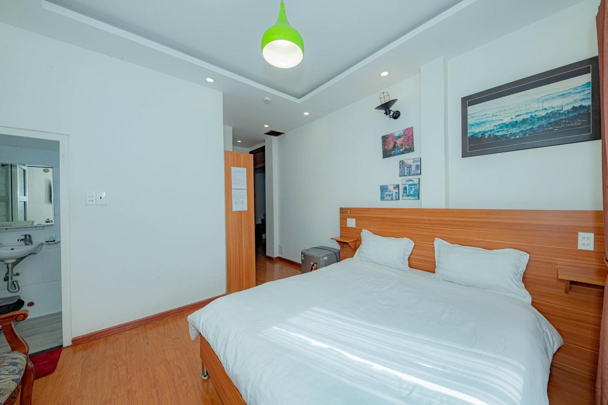 Thanh Anh 2 Hotel - Gan Cho Dem ダラット エクステリア 写真
