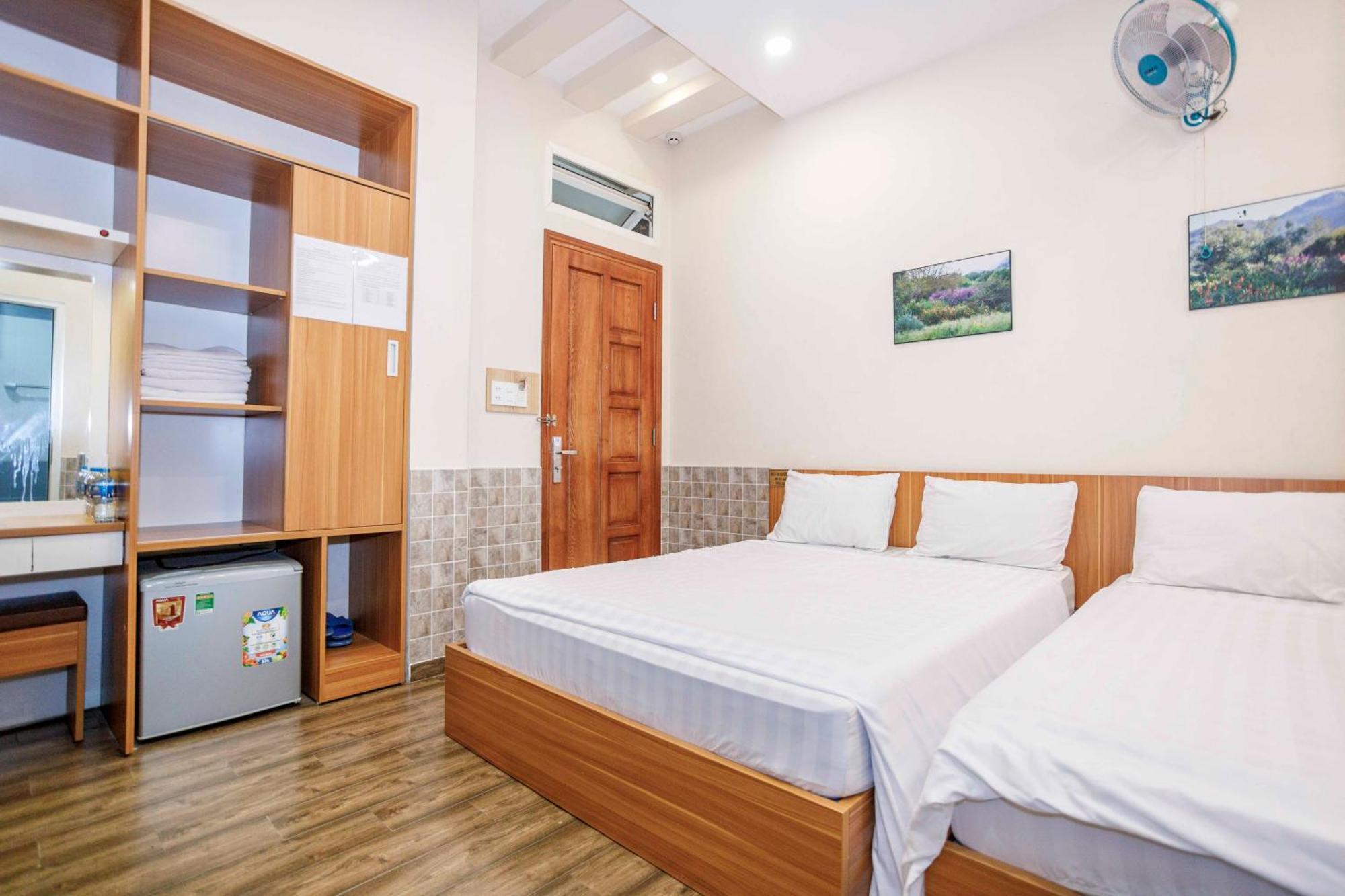 Thanh Anh 2 Hotel - Gan Cho Dem ダラット エクステリア 写真