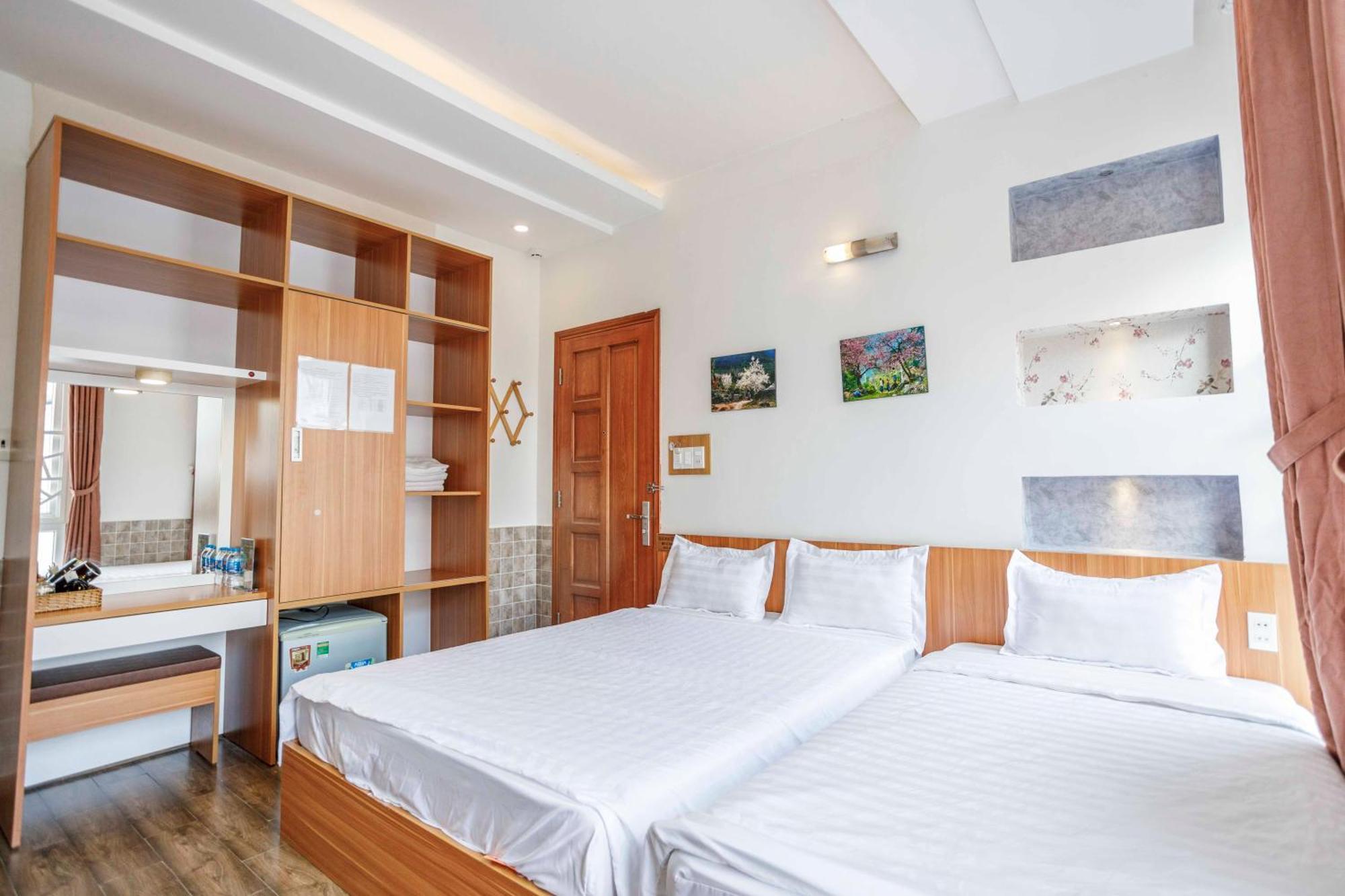 Thanh Anh 2 Hotel - Gan Cho Dem ダラット エクステリア 写真