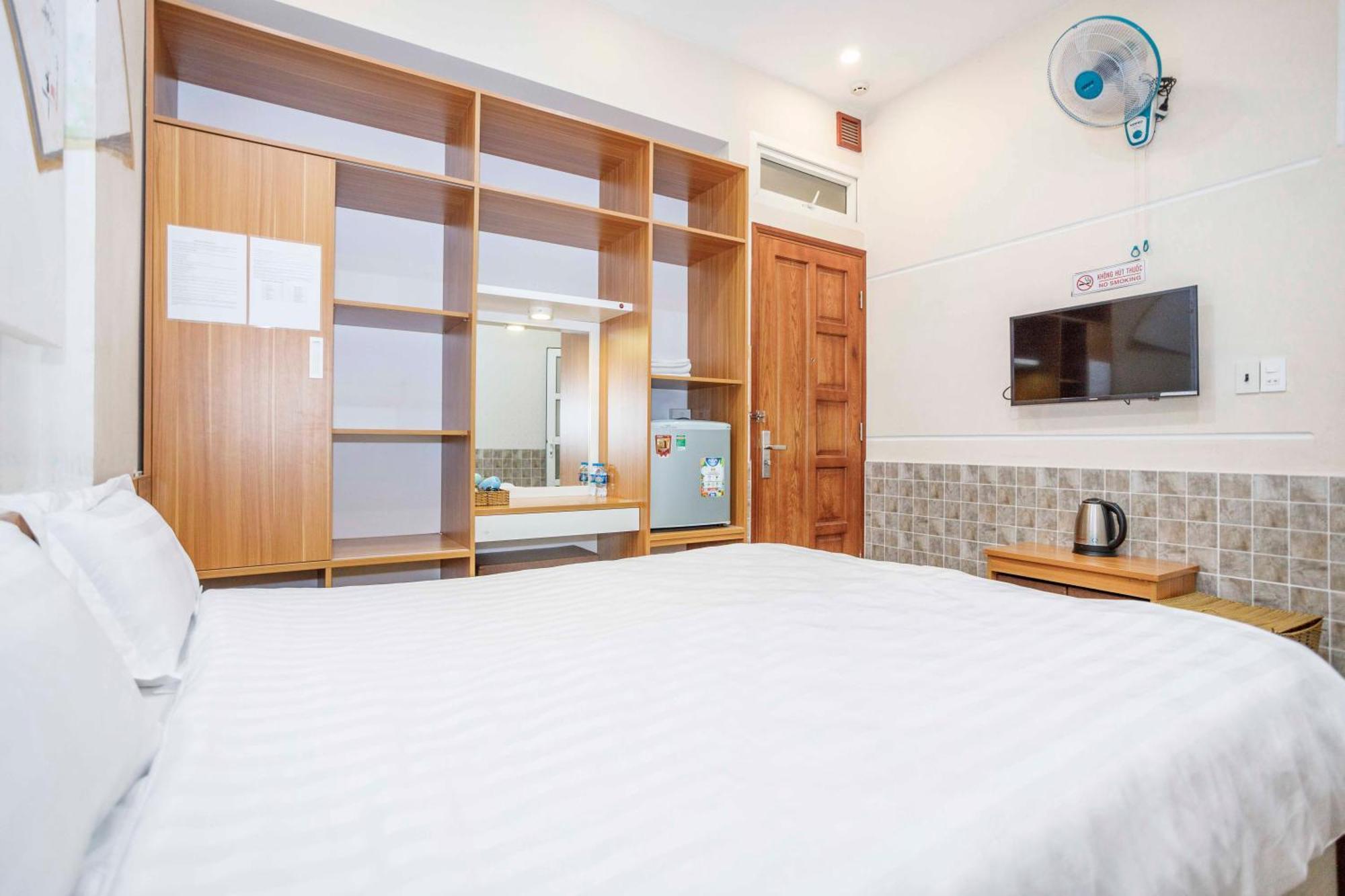 Thanh Anh 2 Hotel - Gan Cho Dem ダラット エクステリア 写真