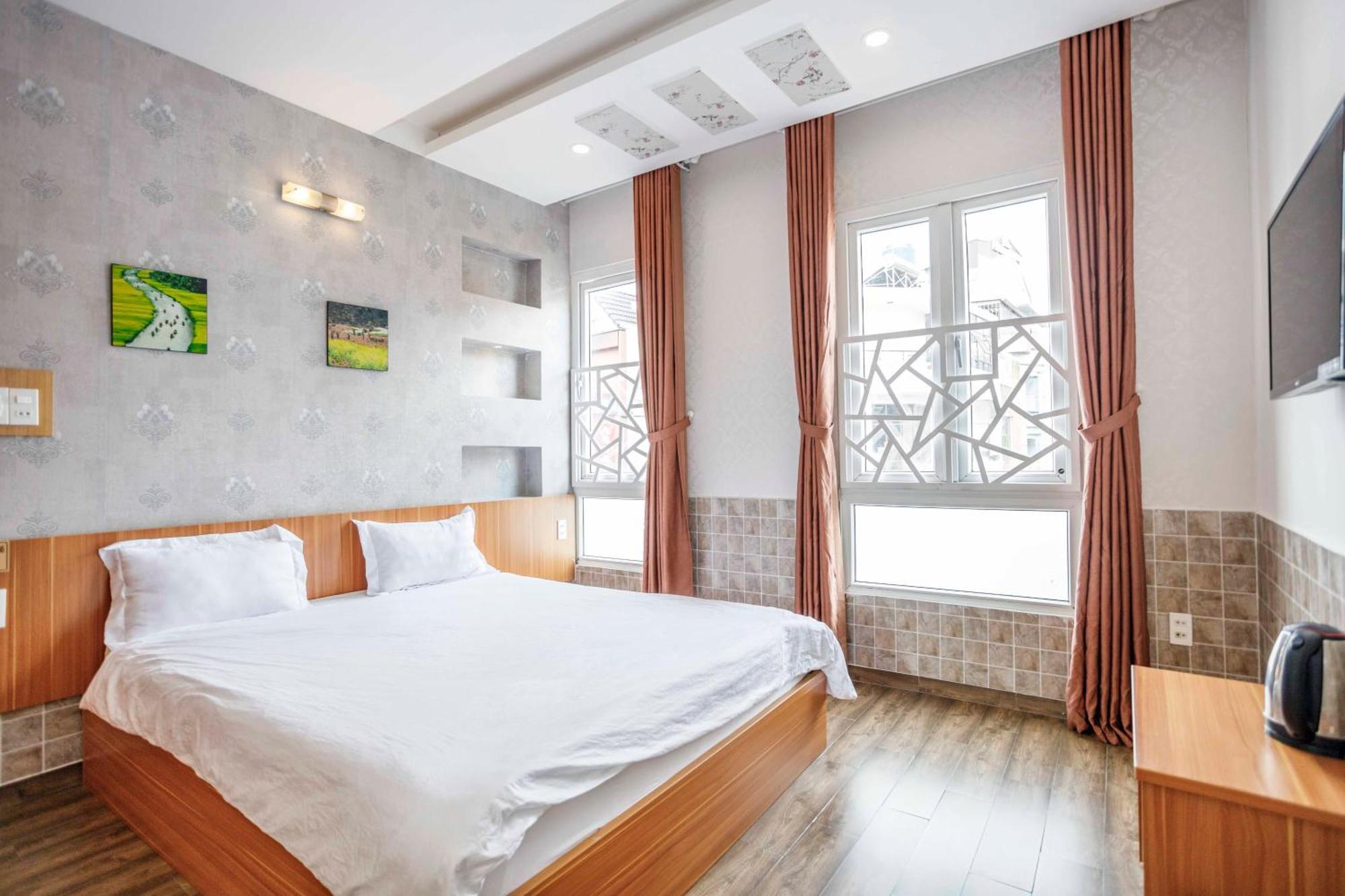 Thanh Anh 2 Hotel - Gan Cho Dem ダラット エクステリア 写真