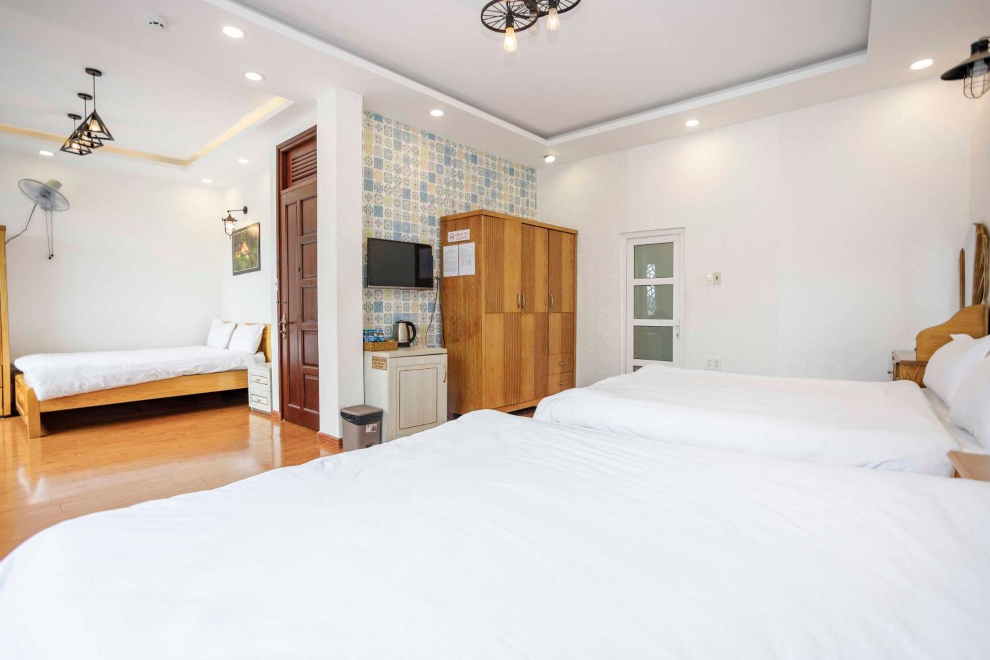 Thanh Anh 2 Hotel - Gan Cho Dem ダラット エクステリア 写真