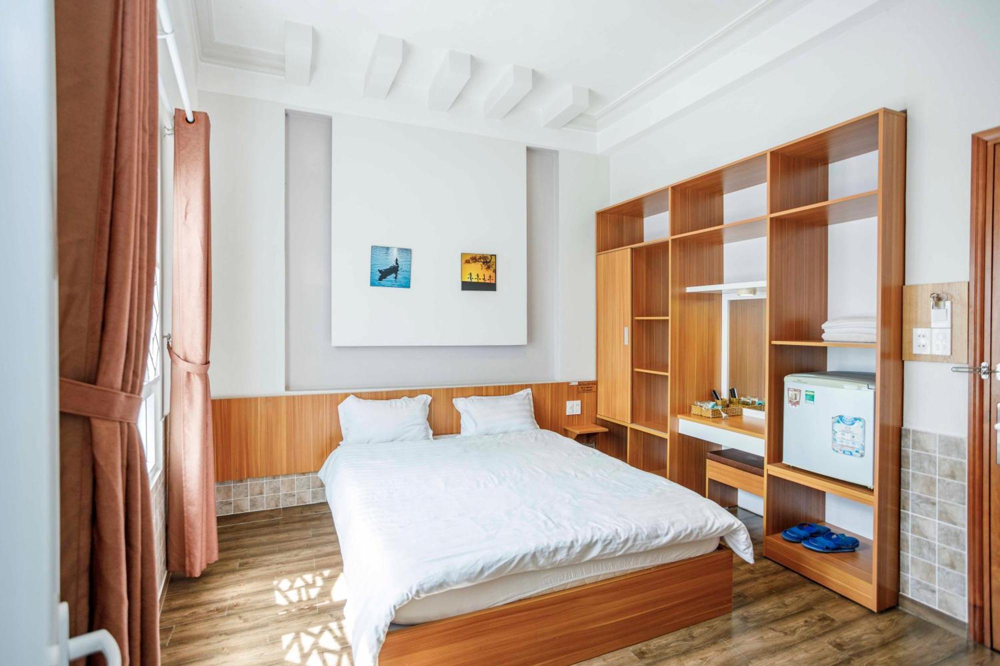 Thanh Anh 2 Hotel - Gan Cho Dem ダラット エクステリア 写真