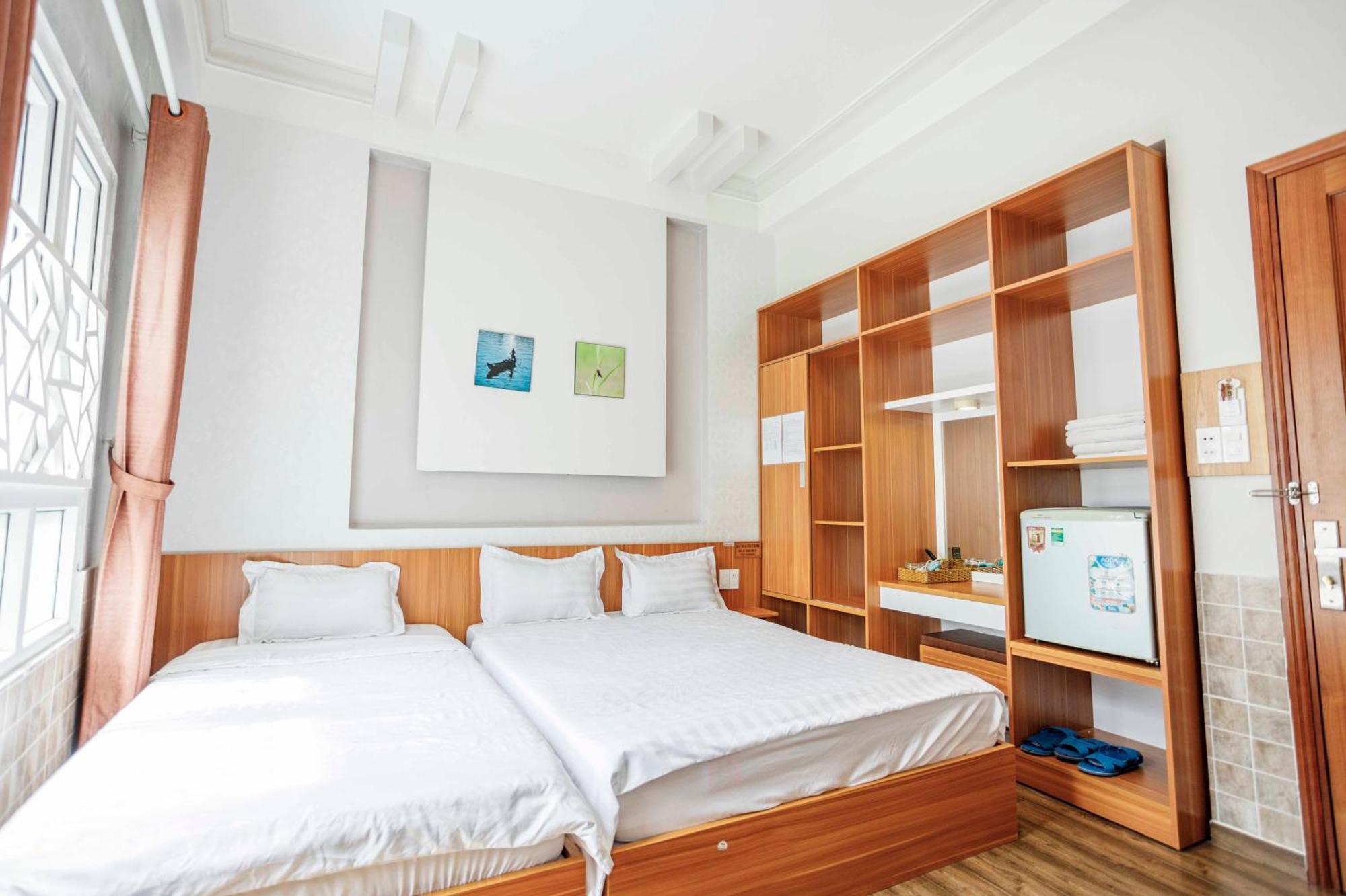Thanh Anh 2 Hotel - Gan Cho Dem ダラット エクステリア 写真