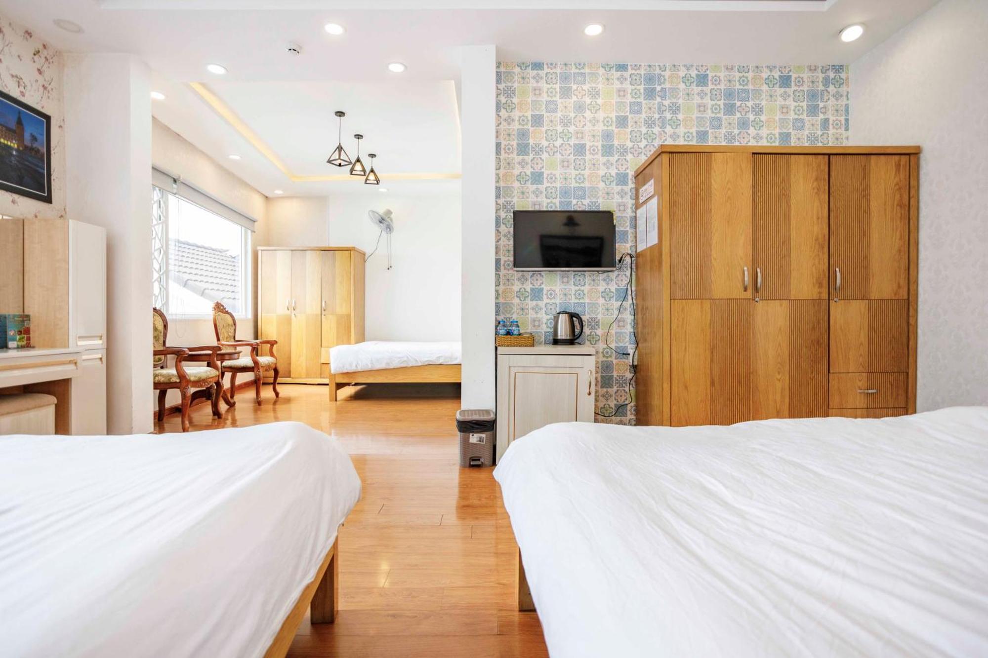 Thanh Anh 2 Hotel - Gan Cho Dem ダラット エクステリア 写真