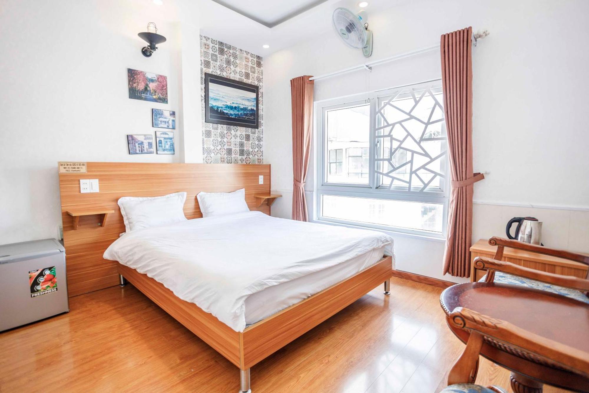 Thanh Anh 2 Hotel - Gan Cho Dem ダラット エクステリア 写真